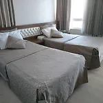 The Corner Park Hotel 3*