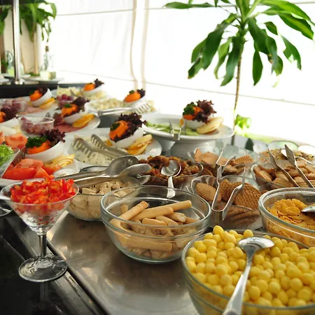 The Corner Park Antalia