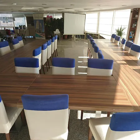 The Corner Park Hotel Antalia