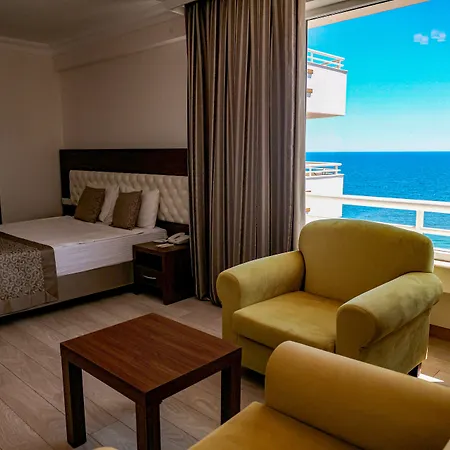 The Corner Park Antalia