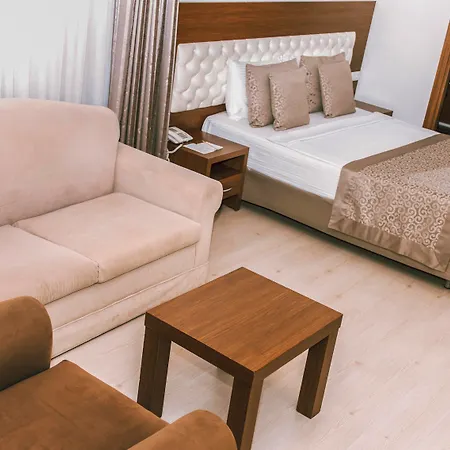 Hotell The Corner Park