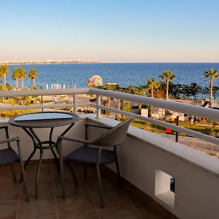 Hotell The Corner Park Antalya