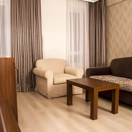 The Corner Park 3* Antalya