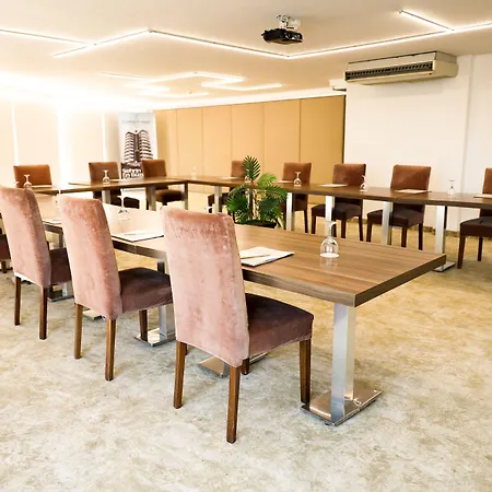 The Corner Park Hotell Antalya