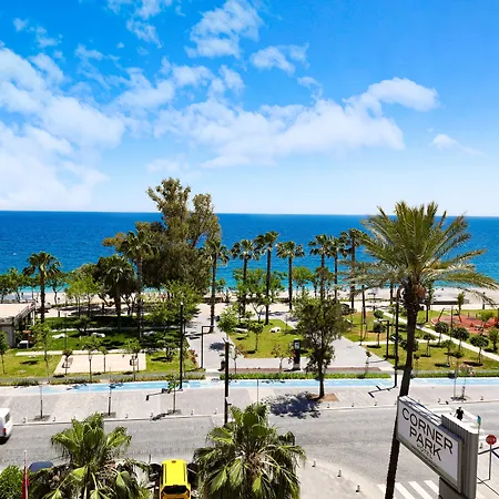 Hotell The Corner Park Antalya