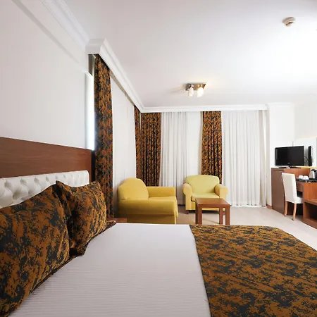 Hotell The Corner Park Antalya