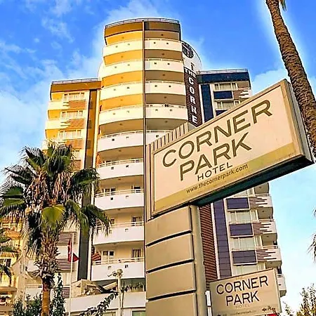 Hotel The Corner Park