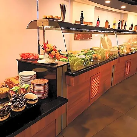 The Corner Park 3* Antalya