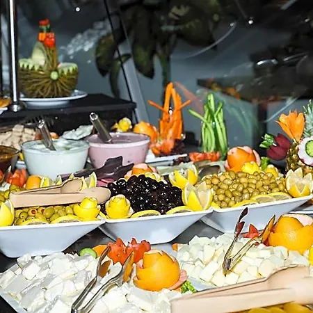 The Corner Park Hotel Antalya