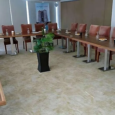 Hotel The Corner Park Antalya