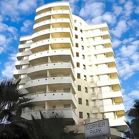 The Corner Park Hotel 3*