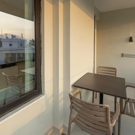 The Corner Park Hotel 3*