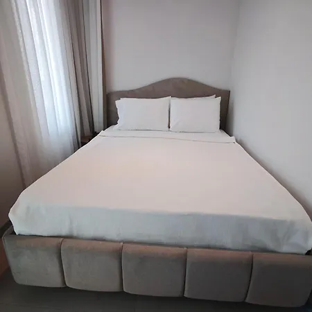 The Corner Park 3*