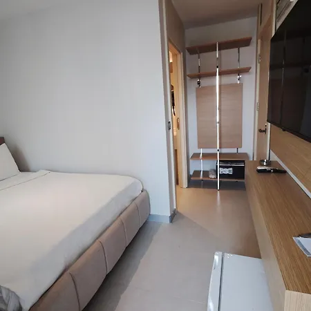 The Corner Park 3* Antalya