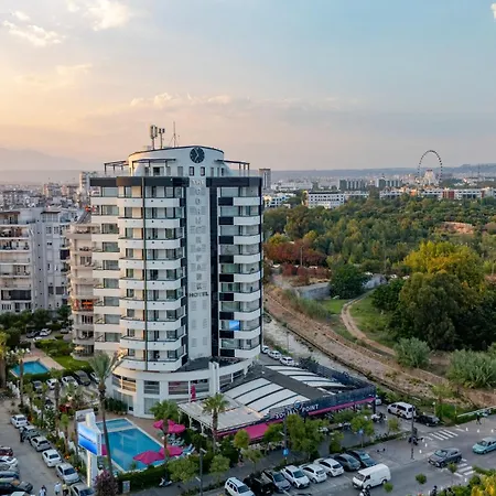 The Corner Park Antalya