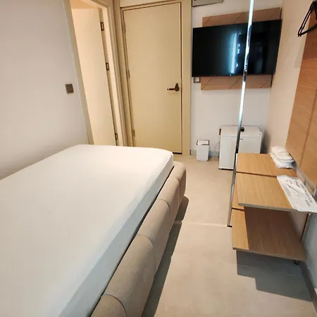 Hotel The Corner Park 3*