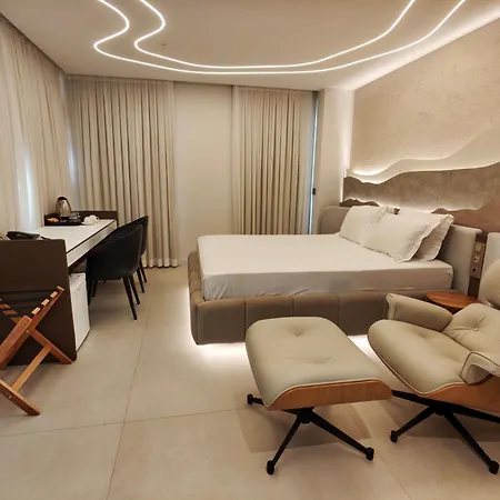 The Corner Park Hotel Antalya